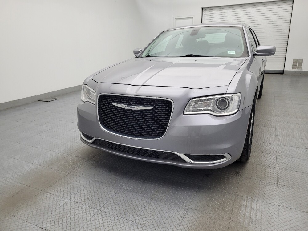 2017 Chrysler 300 in Winston-Salem, NC 27103 - 18122541 15
