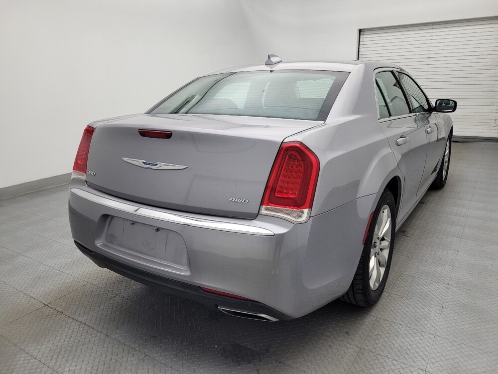 2017 Chrysler 300 in Winston-Salem, NC 27103 - 18122541 7