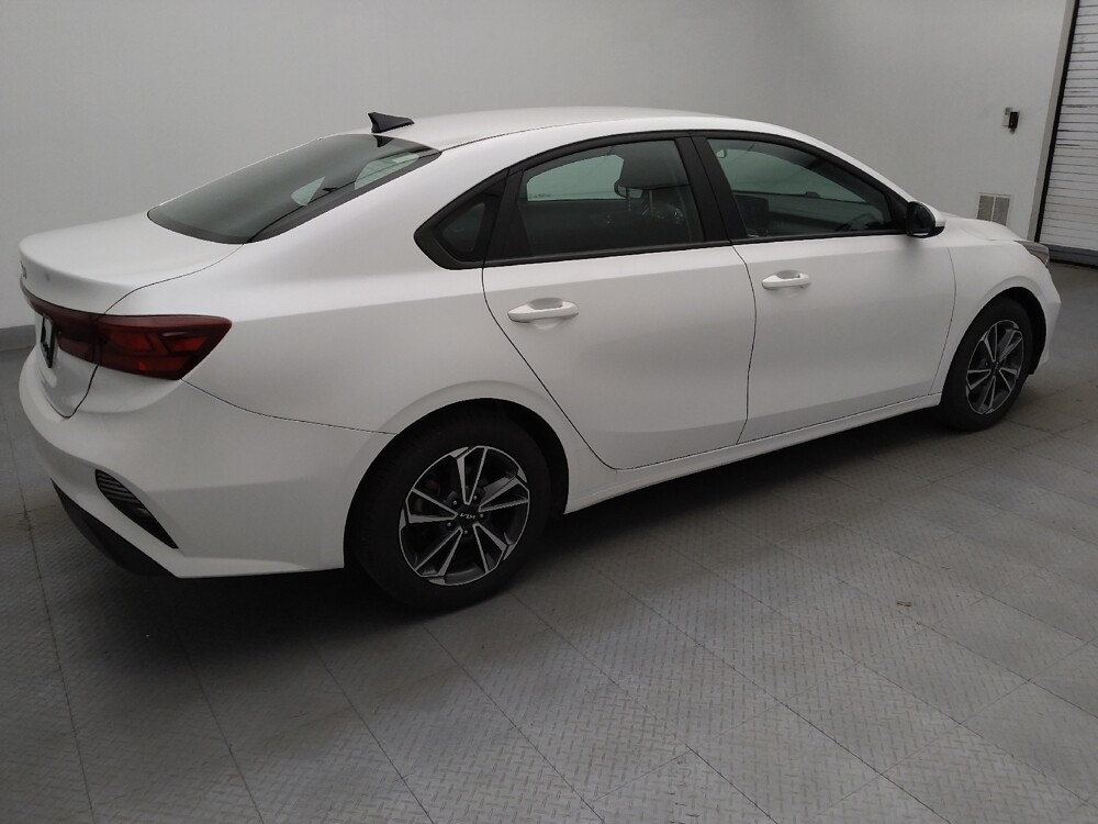 2022 Kia Forte in Columbia, SC 29210 - 18122546 10