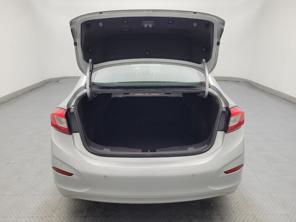 2019 Chevrolet Cruze in Columbia, SC 29210 - 18122551 29