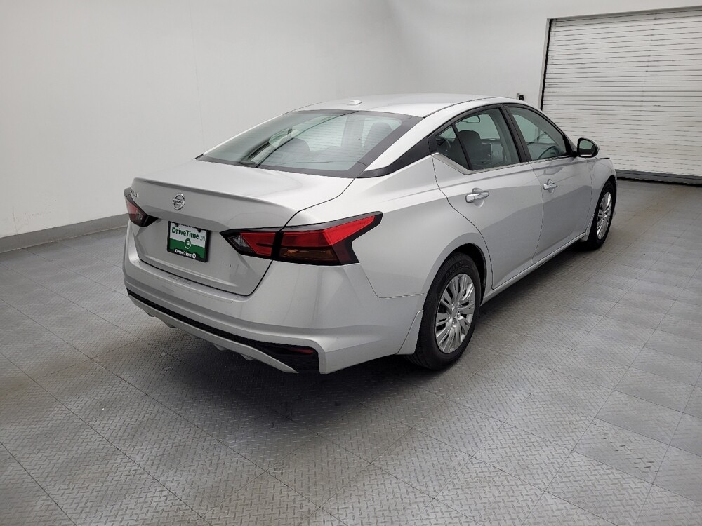 2020 Nissan Altima in Greenville, NC 27834 - 18122552 9