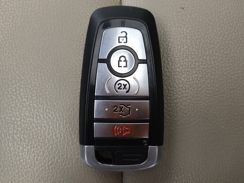 2020 Ford Explorer in Albuquerque, NM 87123 - 18122564 32