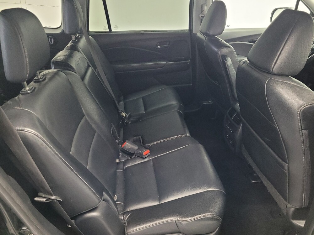 2017 Honda Pilot in Antioch, TN 37013 - 18122571 19