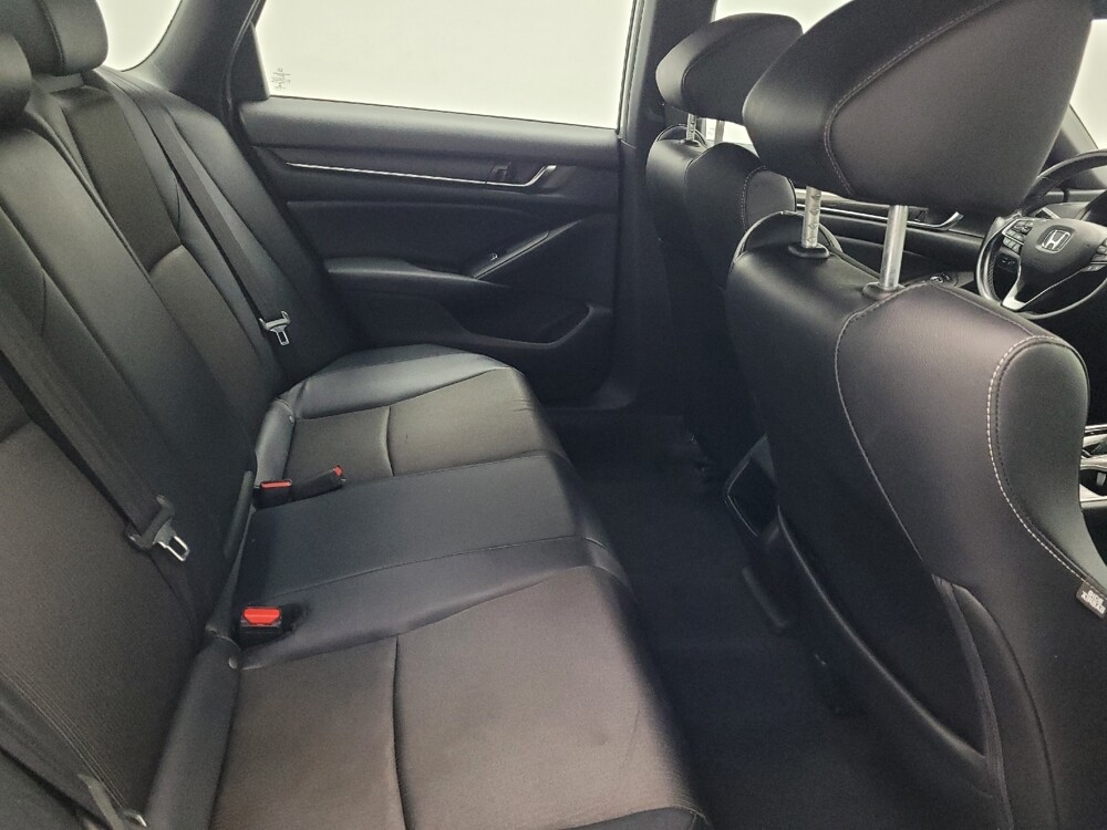 2018 Honda Accord in Madison, TN 37115 - 18122573 19