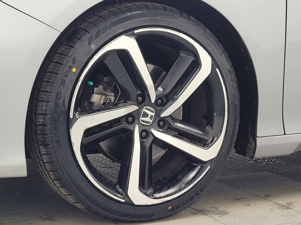 2018 Honda Accord in Madison, TN 37115 - 18122573 31