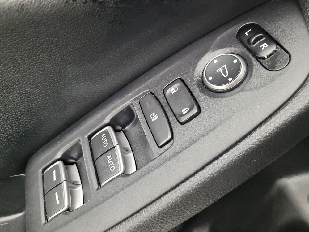 2018 Honda Accord in Madison, TN 37115 - 18122573 27