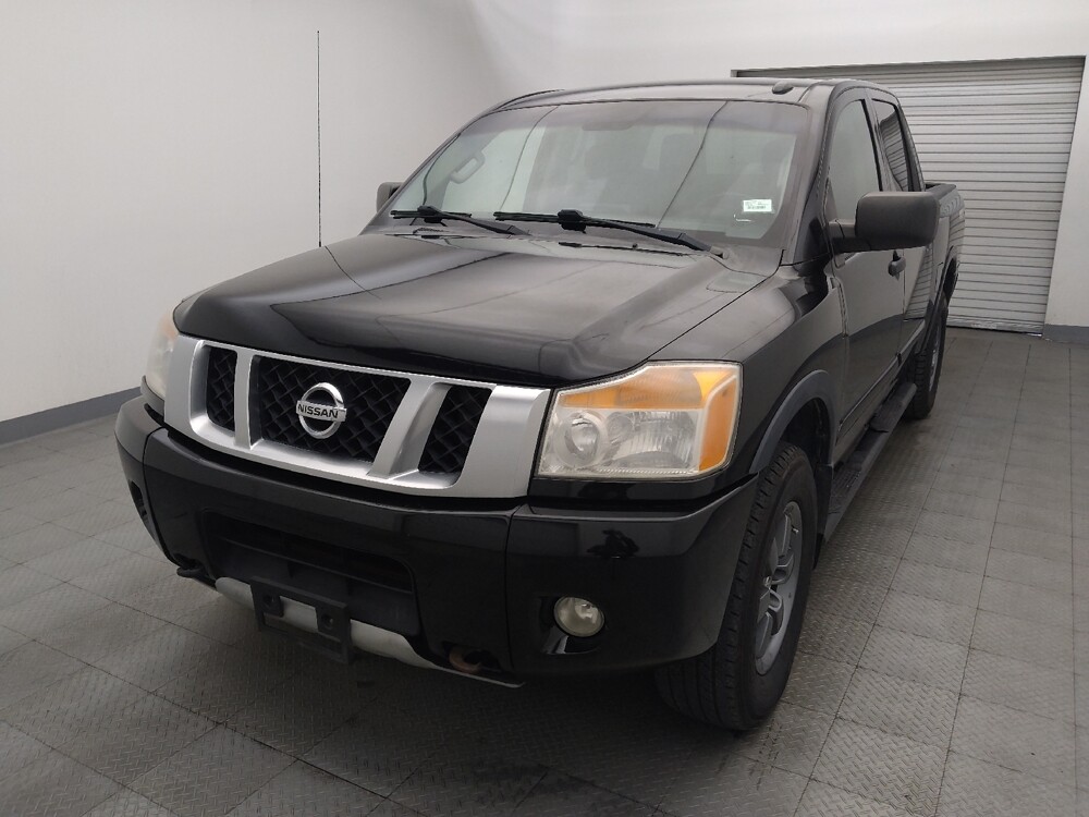 2014 Nissan Titan in Houston, TX 77060 - 18122581 15