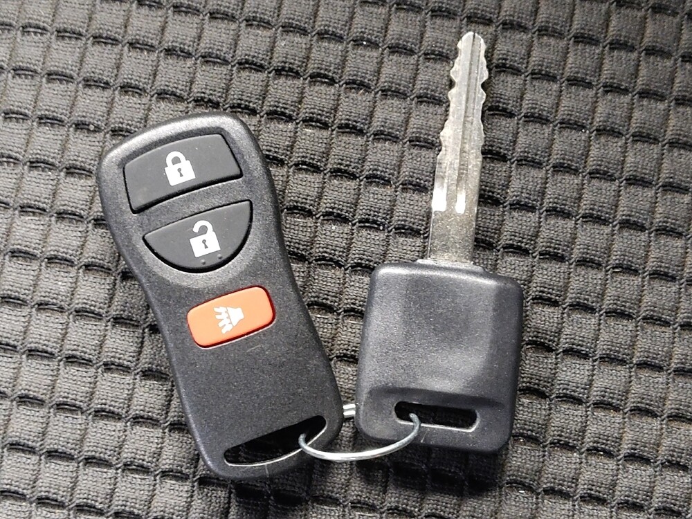 2014 Nissan Titan in Houston, TX 77060 - 18122581 32