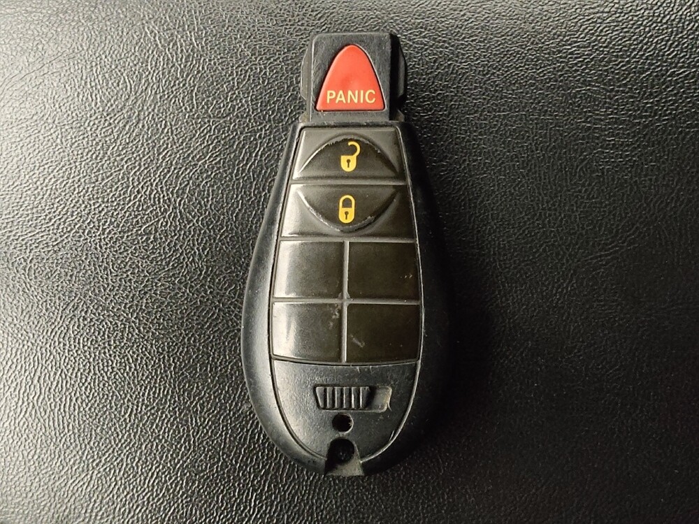 2020 Jeep Cherokee in San Antonio, TX 78238 - 18122583 32