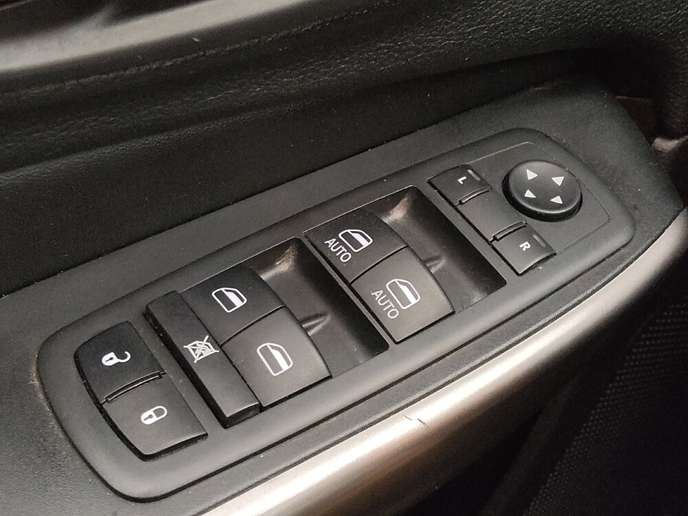 2020 Jeep Cherokee in San Antonio, TX 78238 - 18122583 27