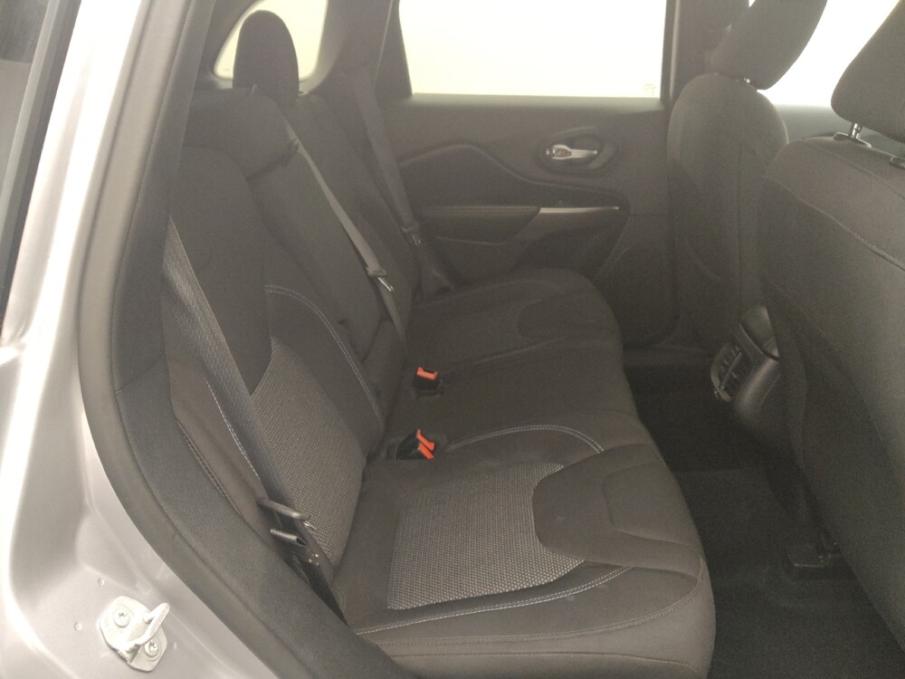 2020 Jeep Cherokee in San Antonio, TX 78238 - 18122583 19