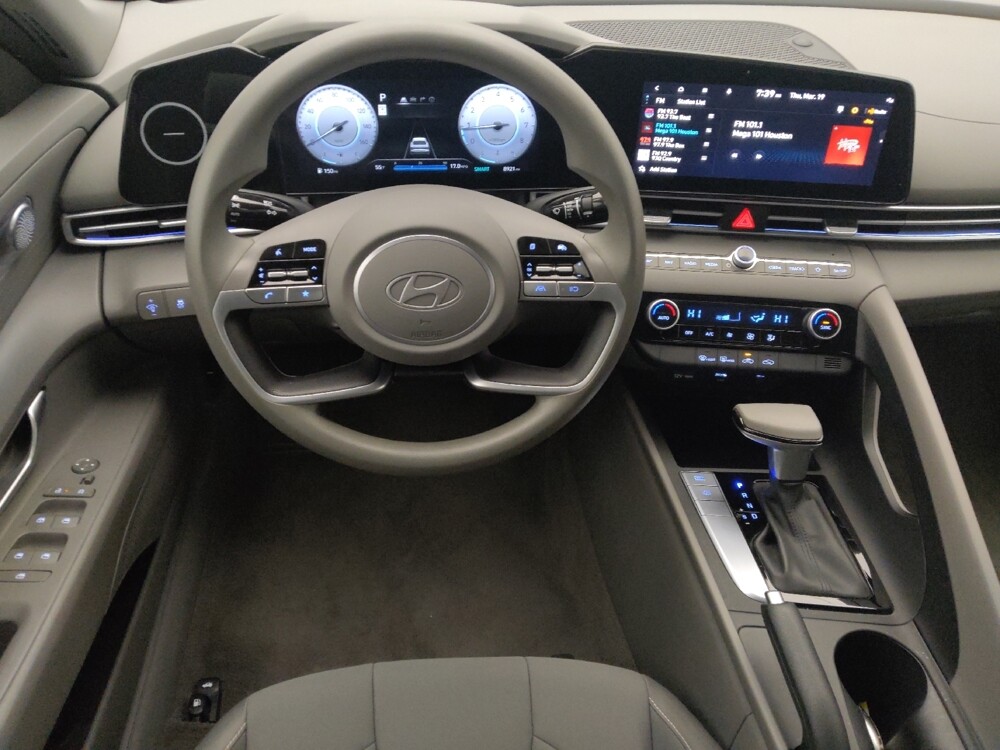 2024 Hyundai Elantra in Houston, TX 77060 - 18122588 22