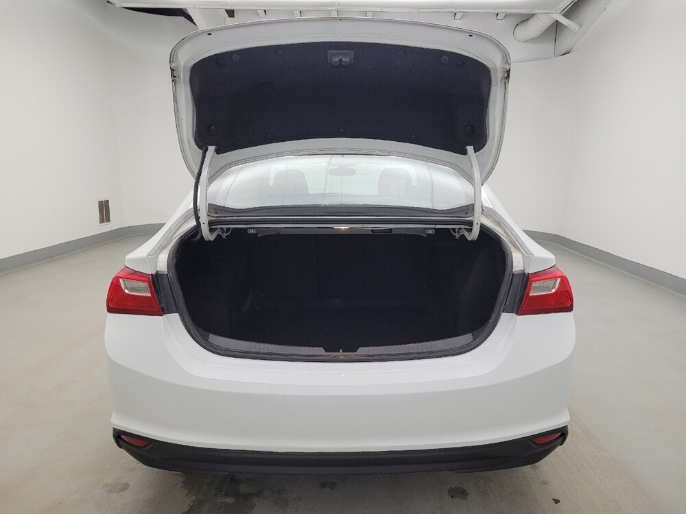 2016 Chevrolet Malibu in Miamisburg, OH 45342 - 18122593 29