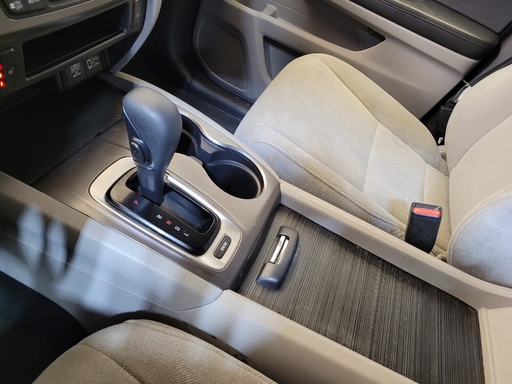 2020 Honda Pilot in Toledo, OH 43617 - 18122595 26