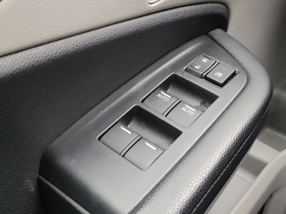 2020 Honda Pilot in Toledo, OH 43617 - 18122595 27