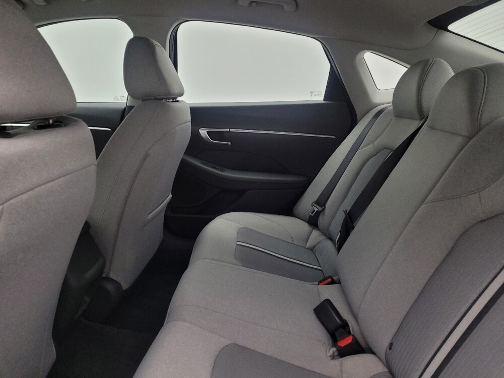 2021 Hyundai Sonata in Columbus, OH 43228 - 18122596 18