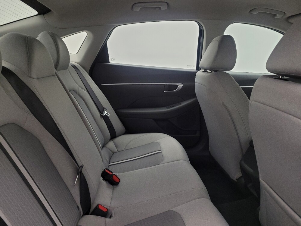 2021 Hyundai Sonata in Columbus, OH 43228 - 18122596 19