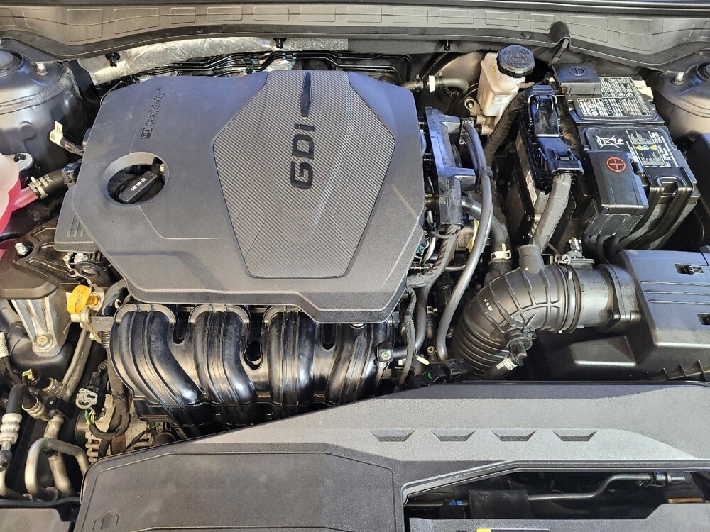 2021 Hyundai Sonata in Columbus, OH 43228 - 18122596 30