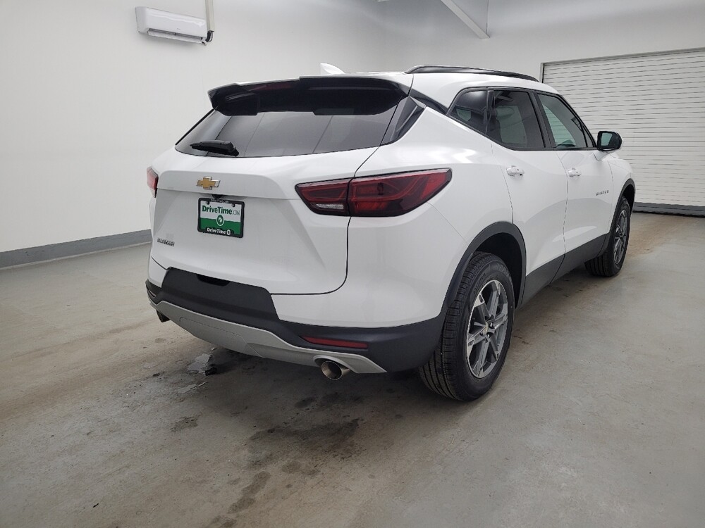 2024 Chevrolet Blazer in Columbus, OH 43228 - 18122598 9