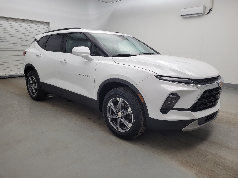 2024 Chevrolet Blazer in Columbus, OH 43228 - 18122598 11