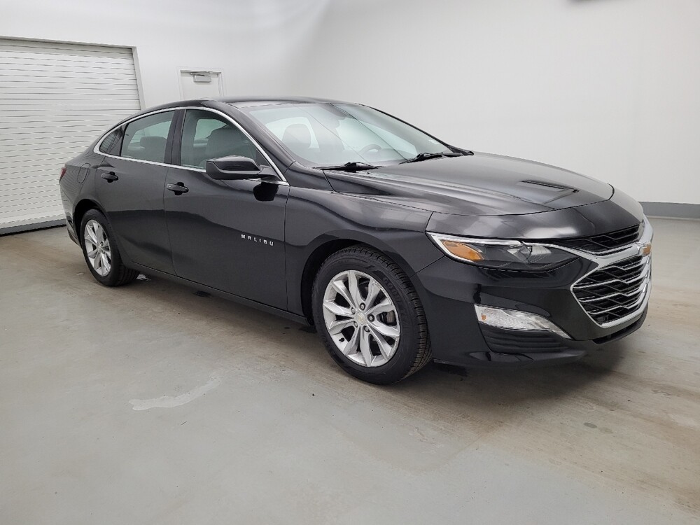 2020 Chevrolet Malibu in Columbus, OH 43228 - 18122600 11