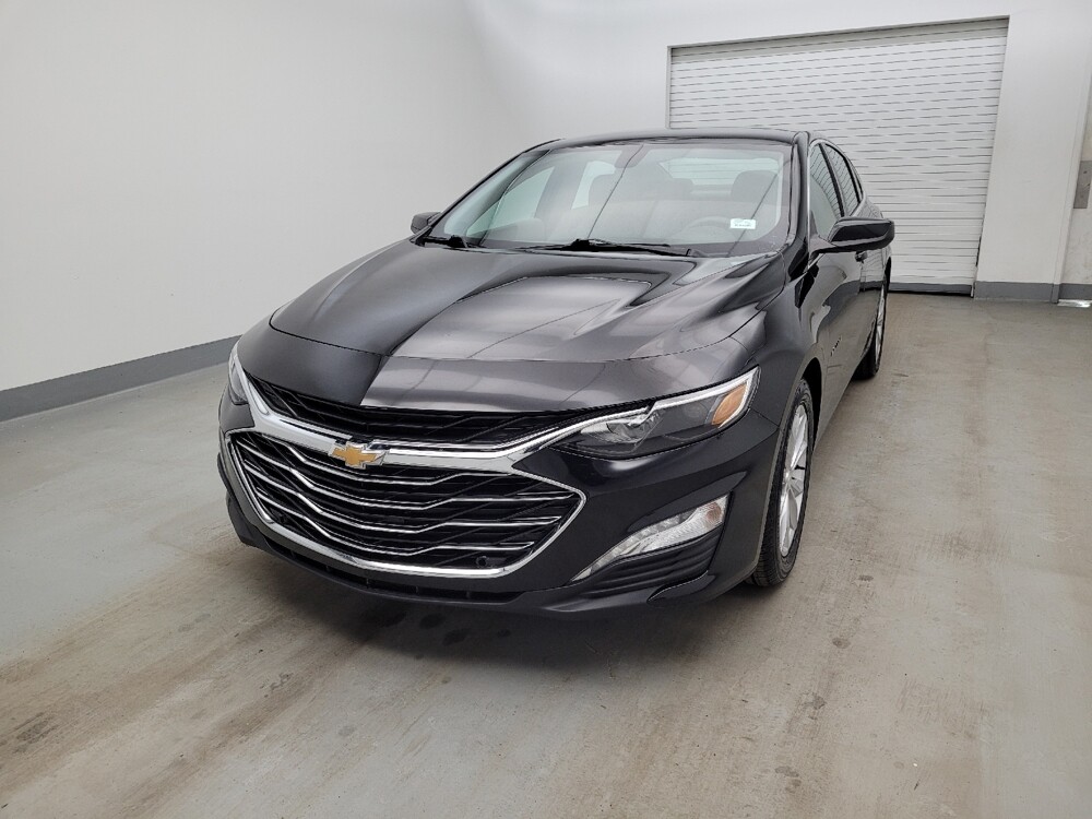 2020 Chevrolet Malibu in Columbus, OH 43228 - 18122600 15