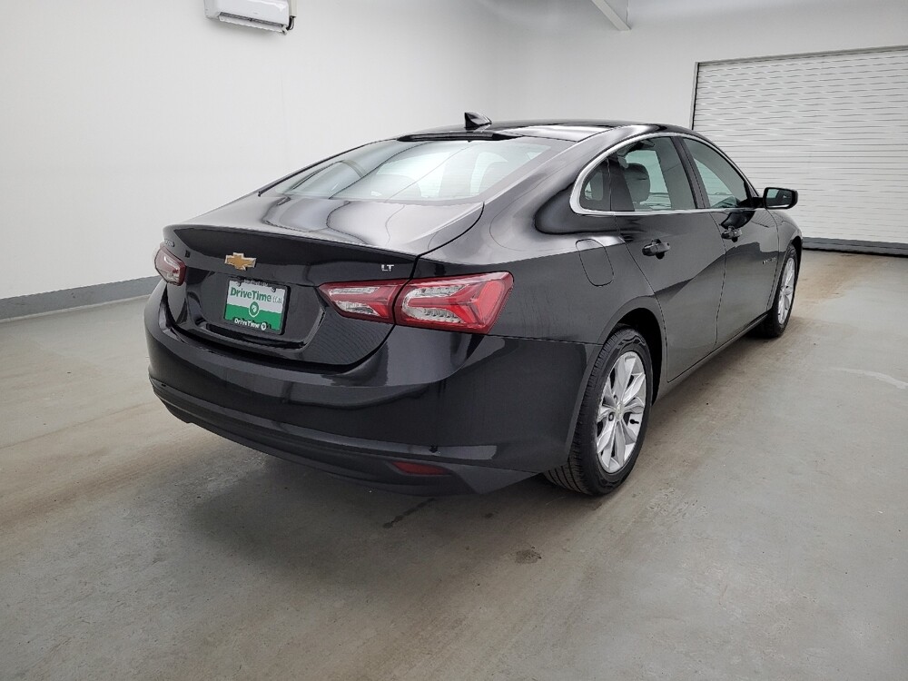 2020 Chevrolet Malibu in Columbus, OH 43228 - 18122600 9