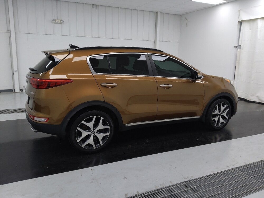 2018 Kia Sportage in St. Louis, MO 63125 - 18122601 10