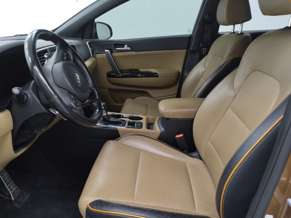 2018 Kia Sportage in St. Louis, MO 63125 - 18122601 17