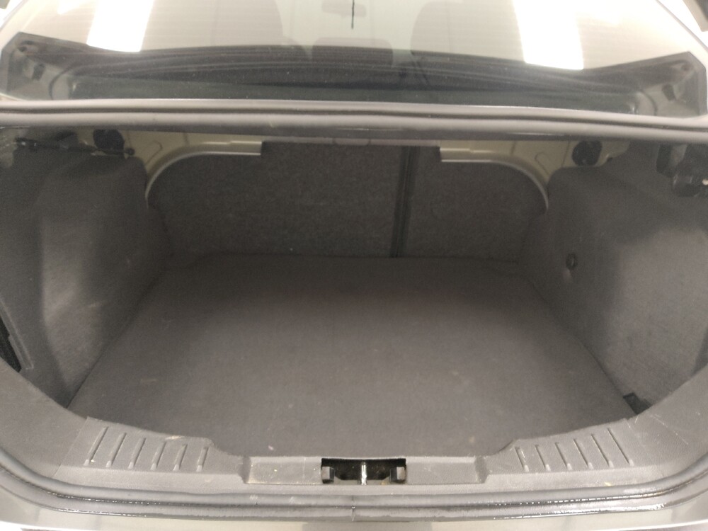 2016 Ford Focus in St. Louis, MO 63136 - 18122602 29