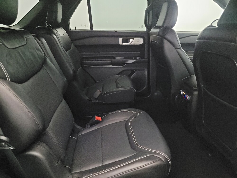 2020 Ford Explorer in Plymouth Meeting, PA 19462 - 18122608 19