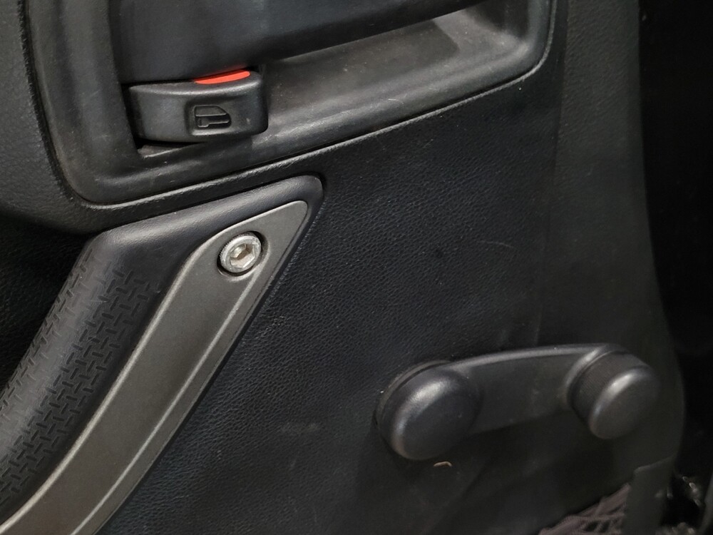 2016 Jeep Wrangler in Pittsburgh, PA 15237 - 18122611 27