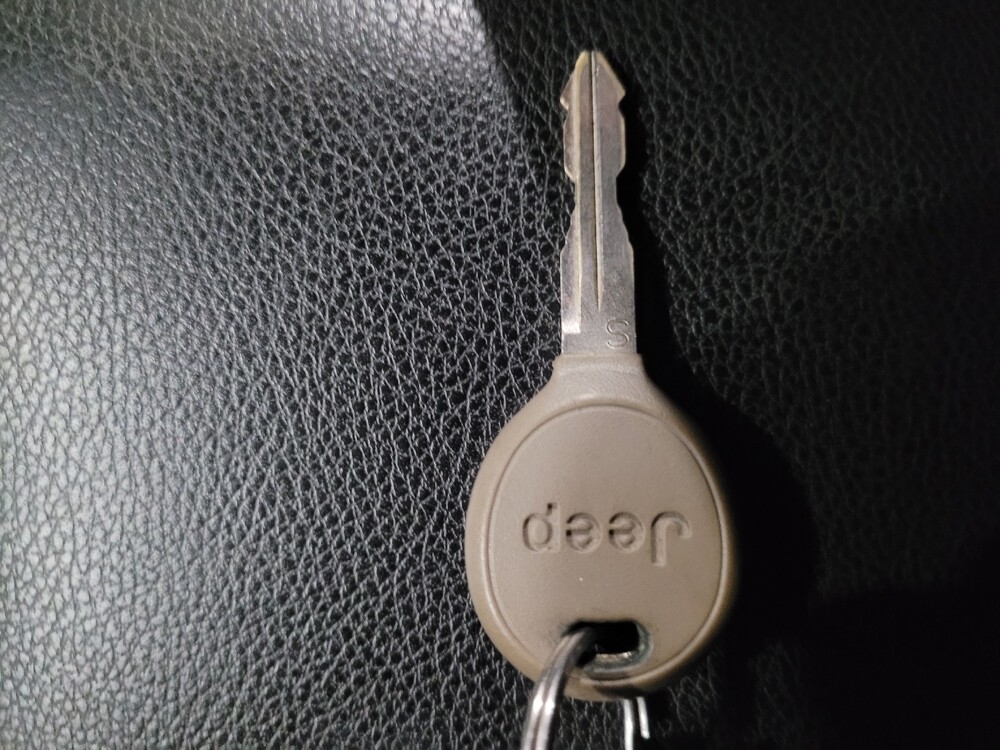 2016 Jeep Wrangler in Pittsburgh, PA 15237 - 18122611 32