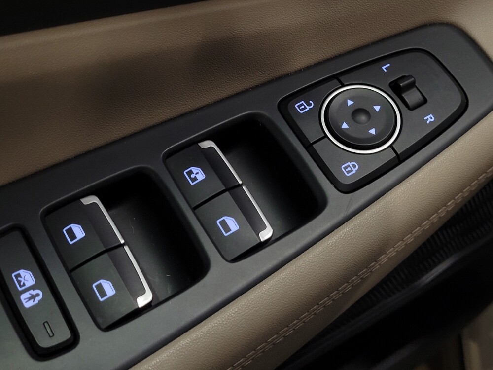 2023 Hyundai Santa Fe in Plymouth Meeting, PA 19462 - 18122617 27