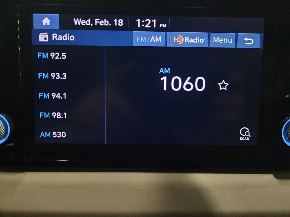 2023 Hyundai Santa Fe in Plymouth Meeting, PA 19462 - 18122617 25