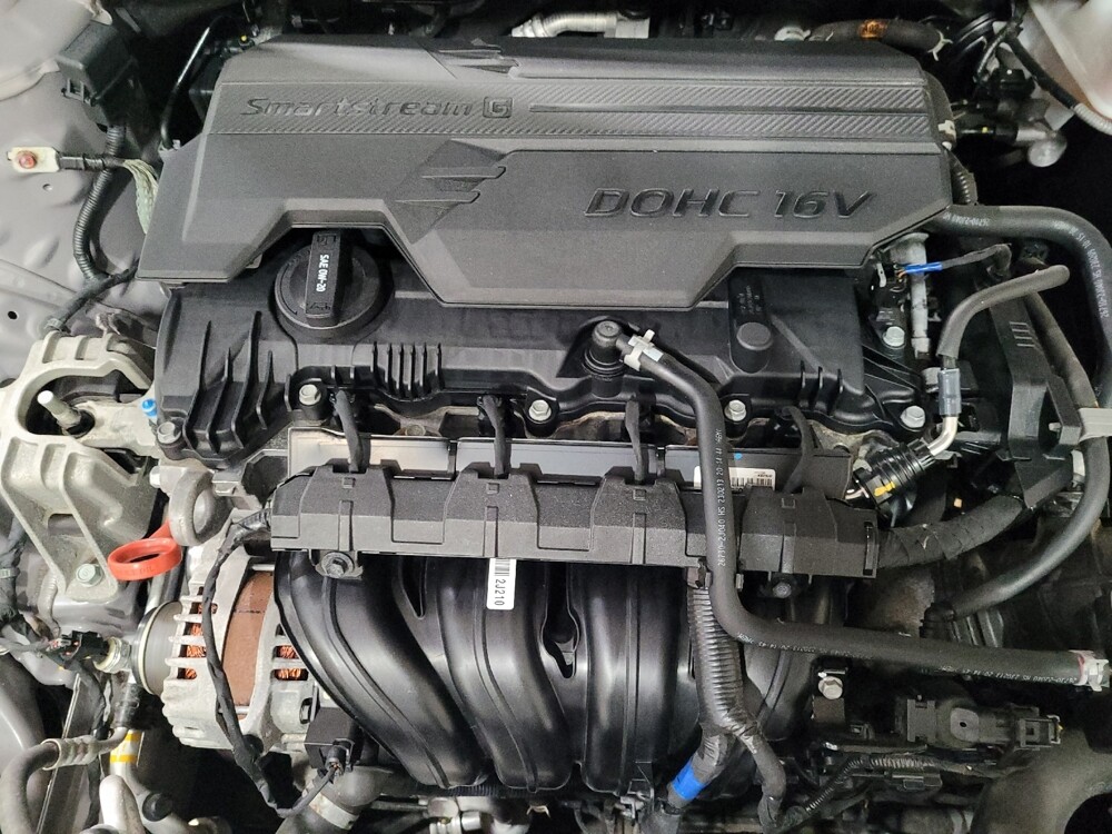 2023 Hyundai Elantra in Williamstown, NJ 8094 - 18122618 30