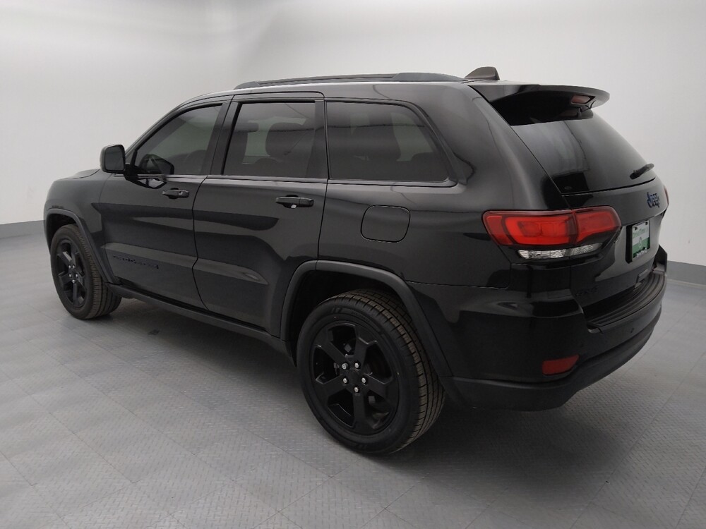 2019 Jeep Grand Cherokee in Independence, MO 64055 - 18122624 3