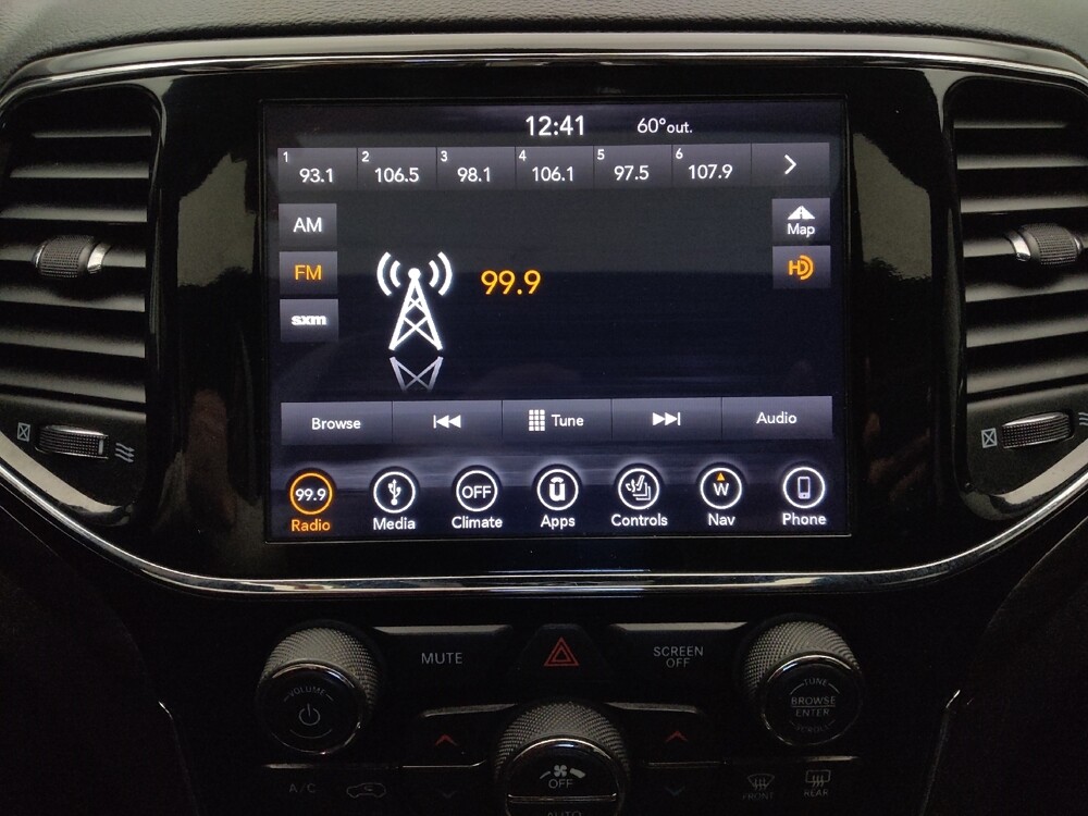 2019 Jeep Grand Cherokee in Independence, MO 64055 - 18122624 25