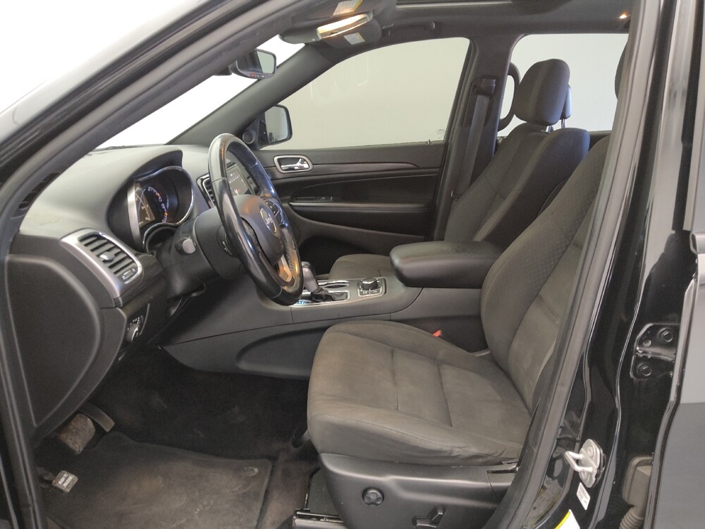 2019 Jeep Grand Cherokee in Independence, MO 64055 - 18122624 17