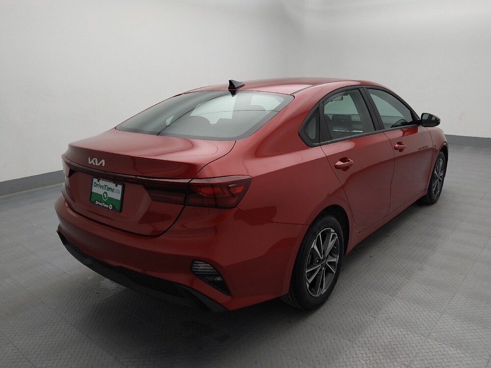 2024 Kia Forte in Independence, MO 64055 - 18122627 9