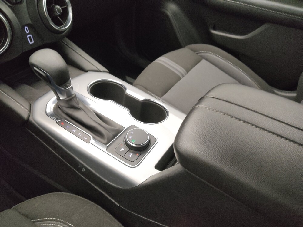 2024 Chevrolet Blazer in Independence, MO 64055 - 18122628 25