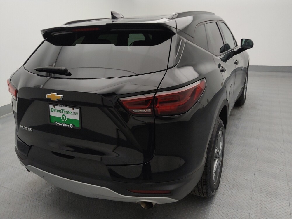 2024 Chevrolet Blazer in Independence, MO 64055 - 18122628 8