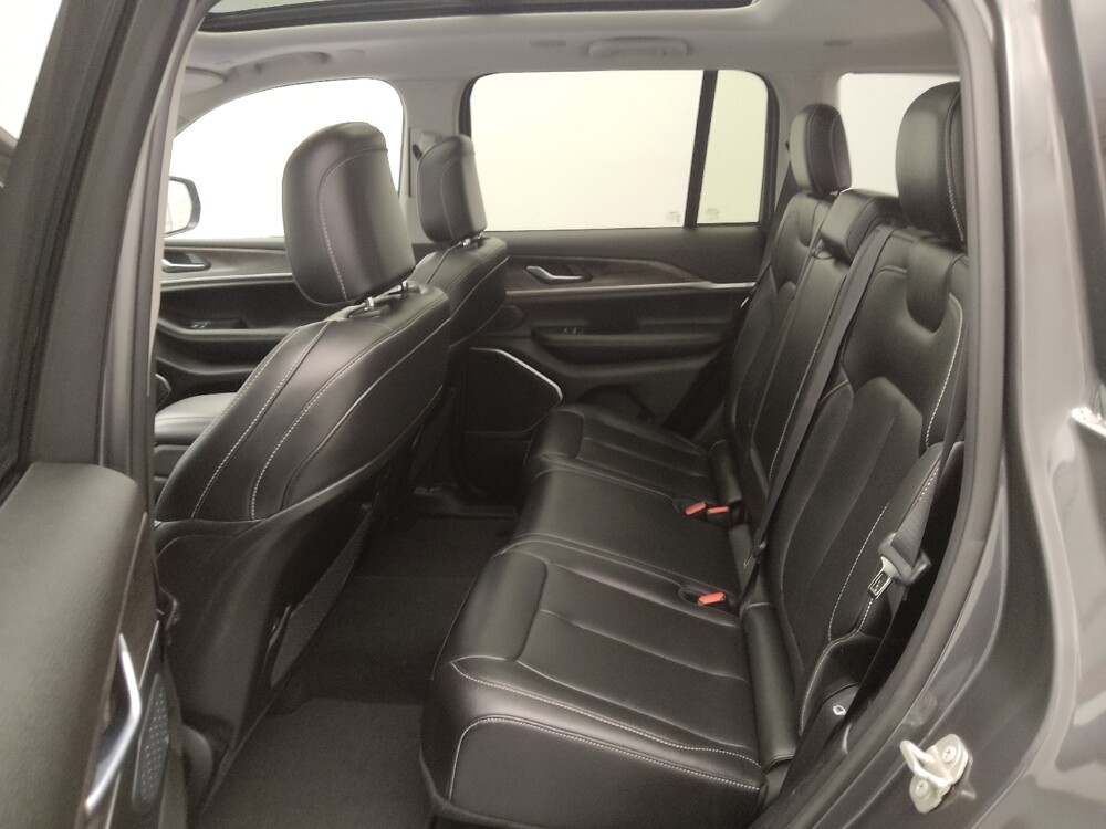 2023 Jeep Grand Cherokee in Independence, MO 64055 - 18122633 18