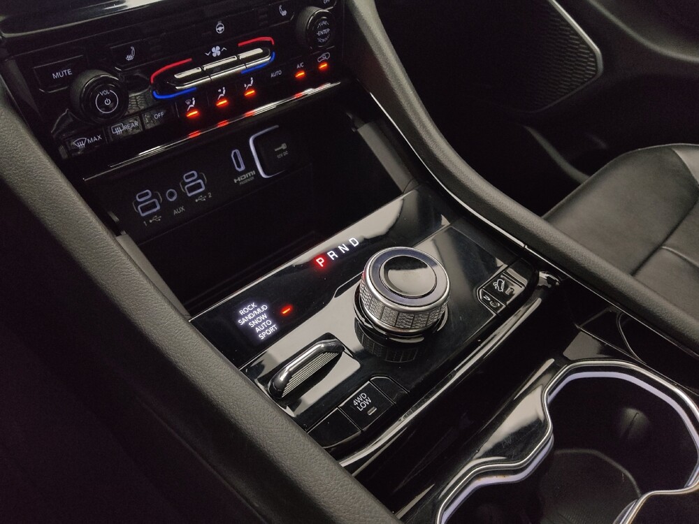 2023 Jeep Grand Cherokee in Independence, MO 64055 - 18122633 26