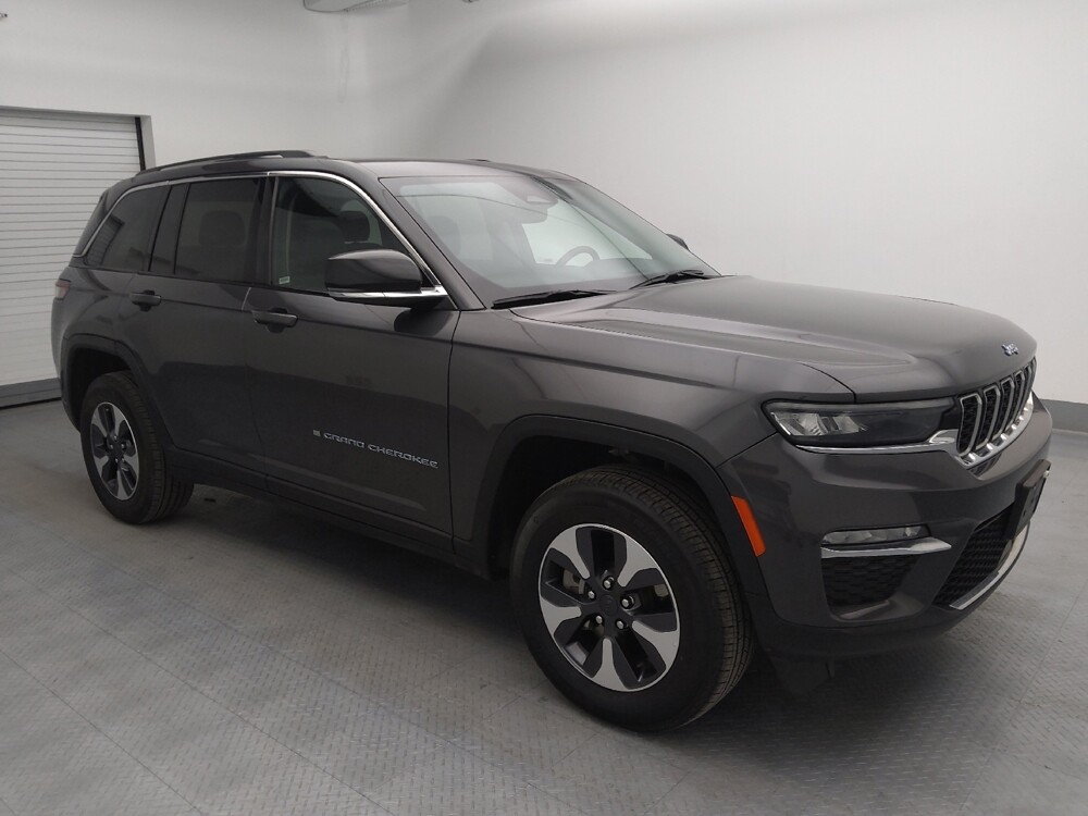 2023 Jeep Grand Cherokee in Independence, MO 64055 - 18122633 11