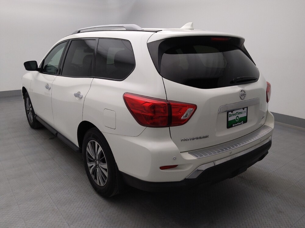 2020 Nissan Pathfinder in Springfield, MO 65807 - 18122634 5