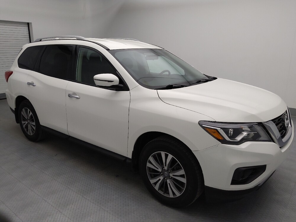 2020 Nissan Pathfinder in Springfield, MO 65807 - 18122634 11