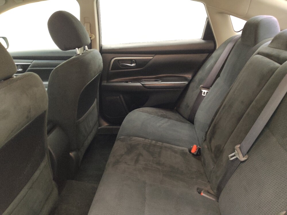 2015 Nissan Altima in Midlothian, IL 60445 - 18122635 18
