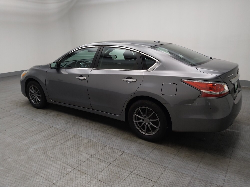 2015 Nissan Altima in Midlothian, IL 60445 - 18122635 3