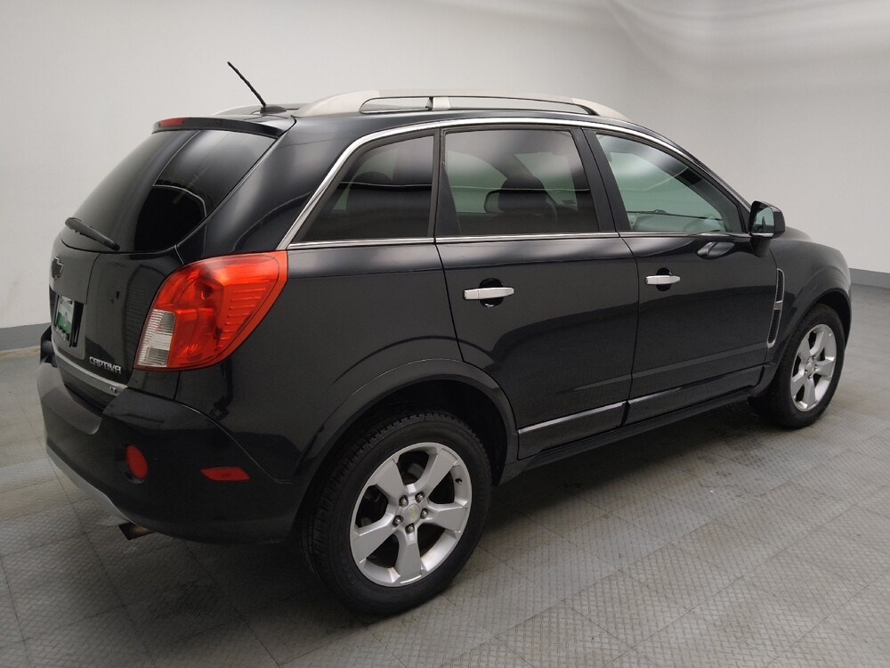 2014 Chevrolet Captiva Sport in Midlothian, IL 60445 - 18122637 10